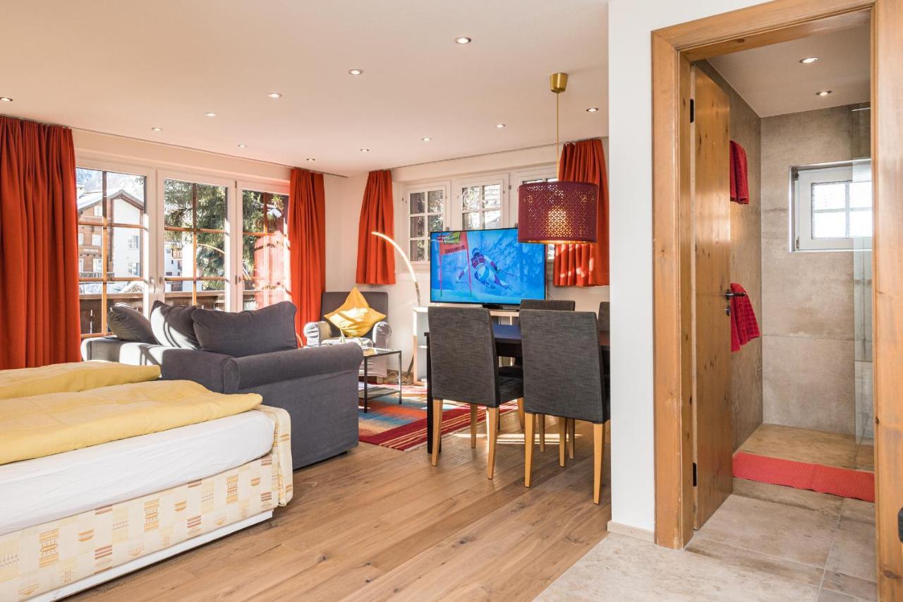 Village Apartment With Matterhorn View Zermatt Extérieur photo